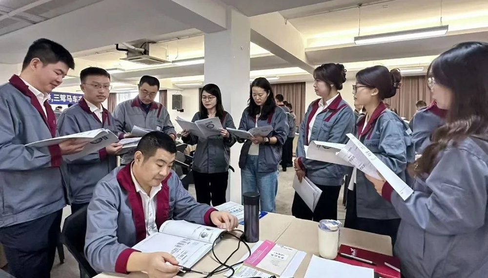 KaiHua-Team4.jpg