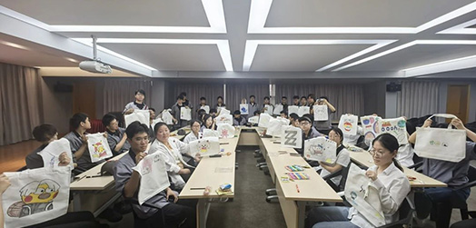 听见你的声音：模具2025届实习生茶话会